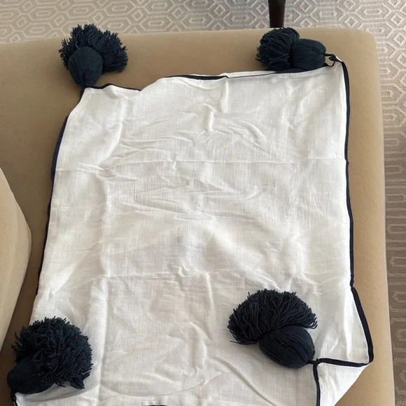 RH Teen White with Navy Trim/Tassel in Standard size 20x26 pillow sham. - Picture 2 of 5